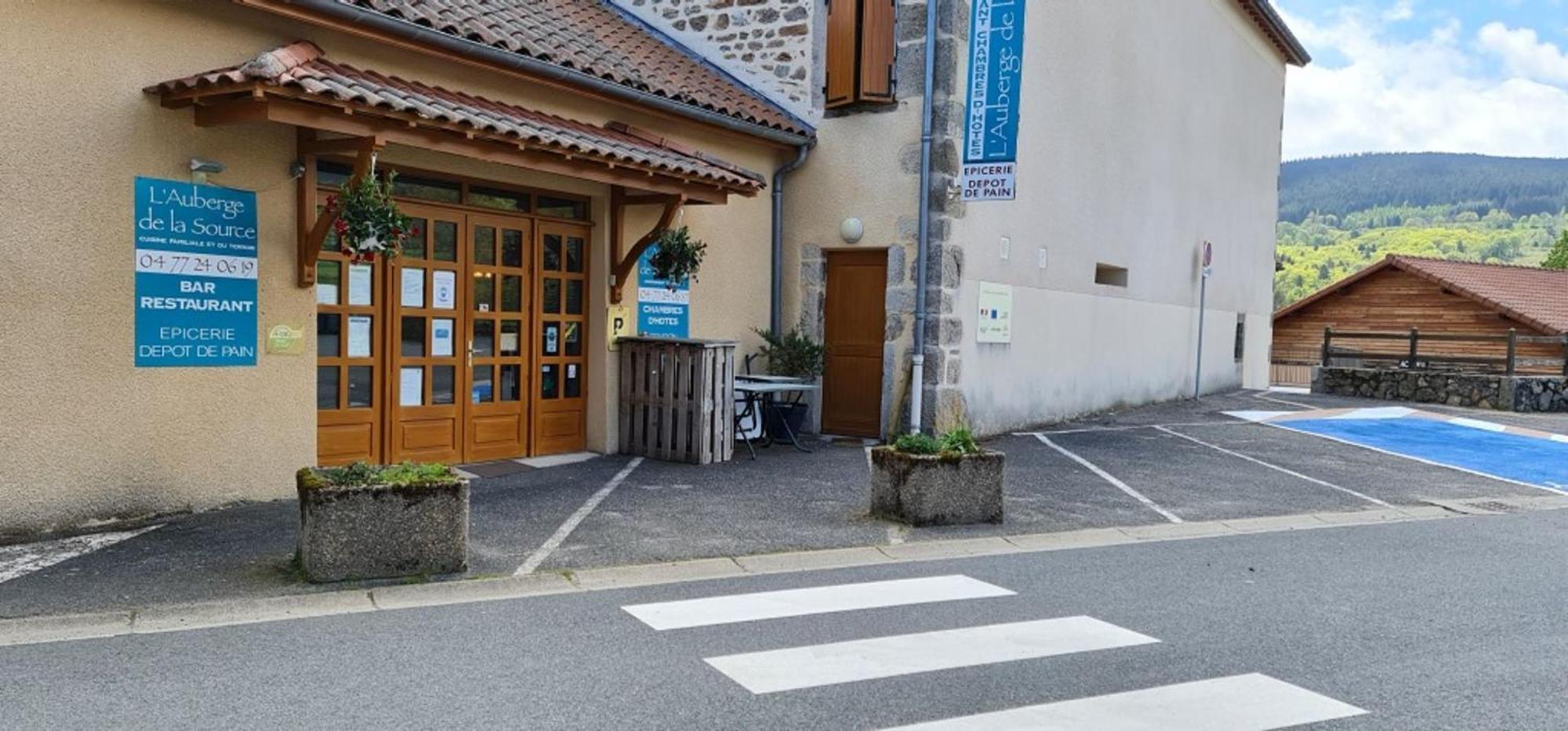 L'auberge De La Source La Valla-sur-Rochefort Extérieur photo